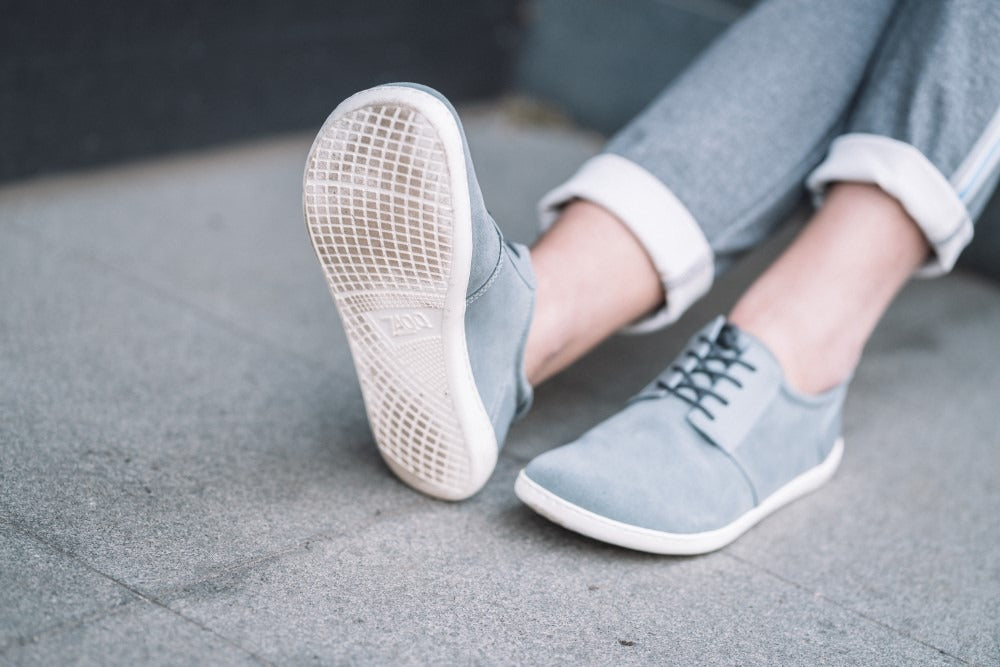 PIQUANT Grey