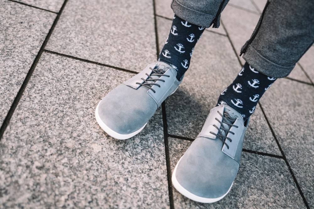 PIQUANT Grey